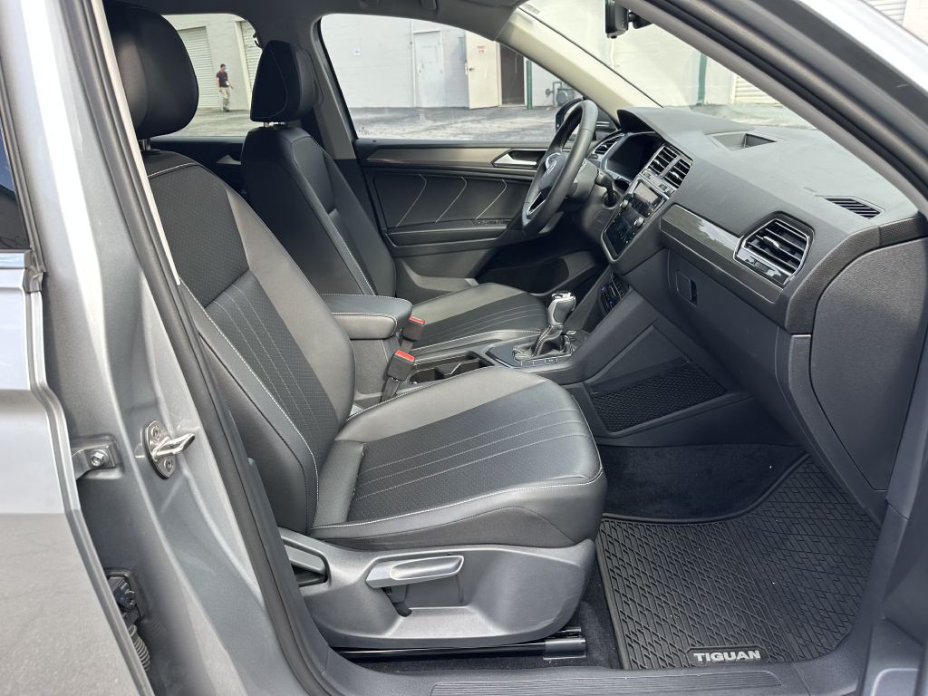 2023 Volkswagen Tiguan Image 18