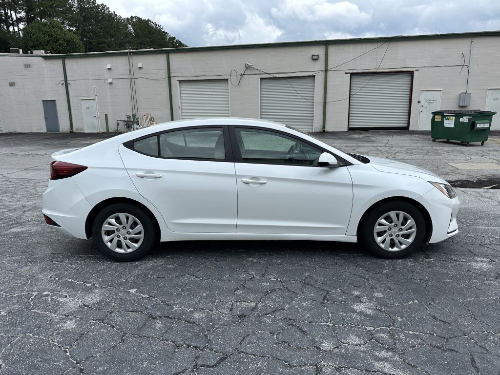 2020 Hyundai Elantra Image 4