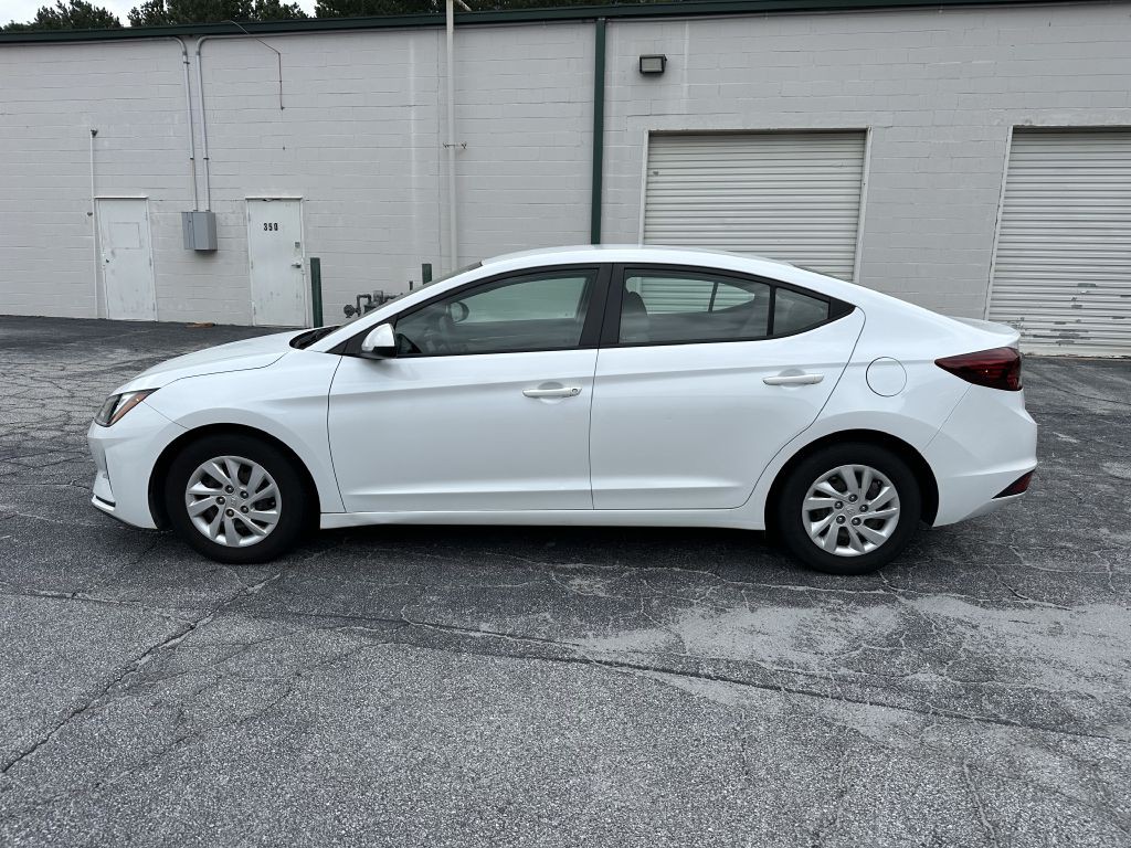 2020 Hyundai Elantra Image 8