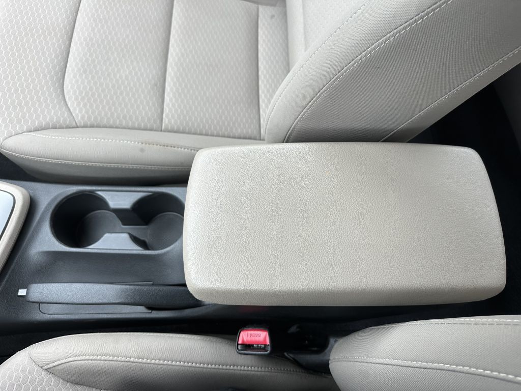 2020 Hyundai Elantra Image 25