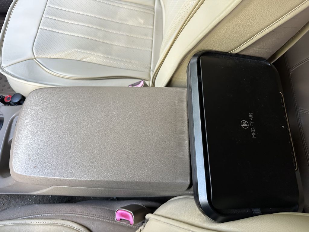 2005 Ford Explorer Image 28