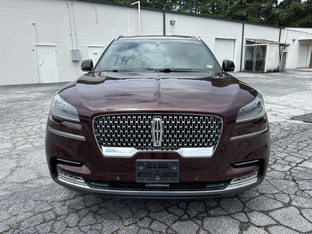 2020 Lincoln Aviator Image 2