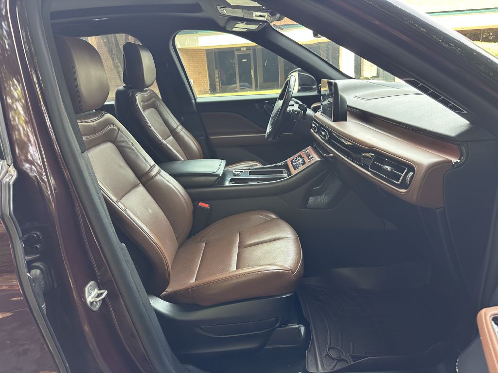 2020 Lincoln Aviator Image 18