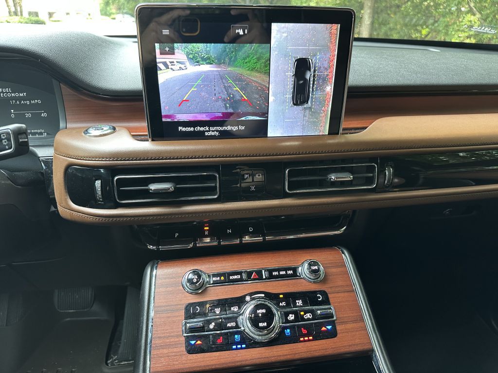 2020 Lincoln Aviator Image 30