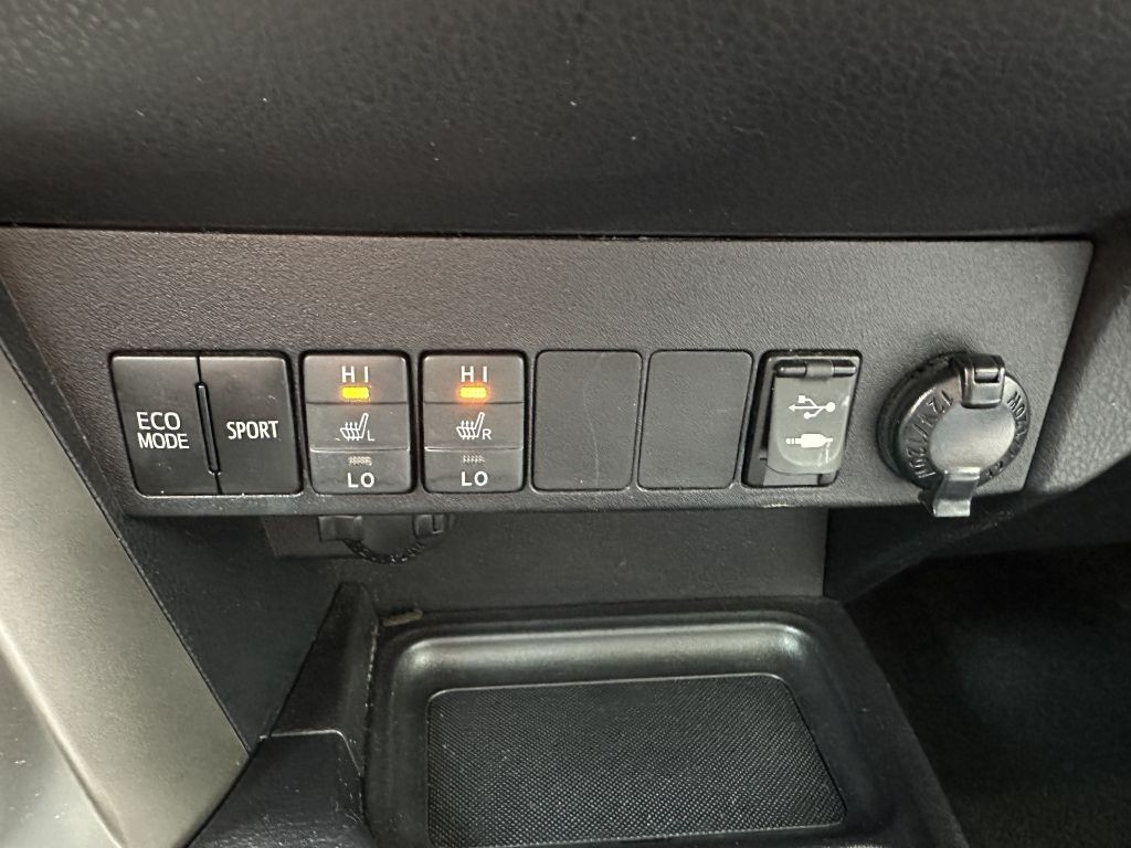 2014 Toyota Rav4 Image 27