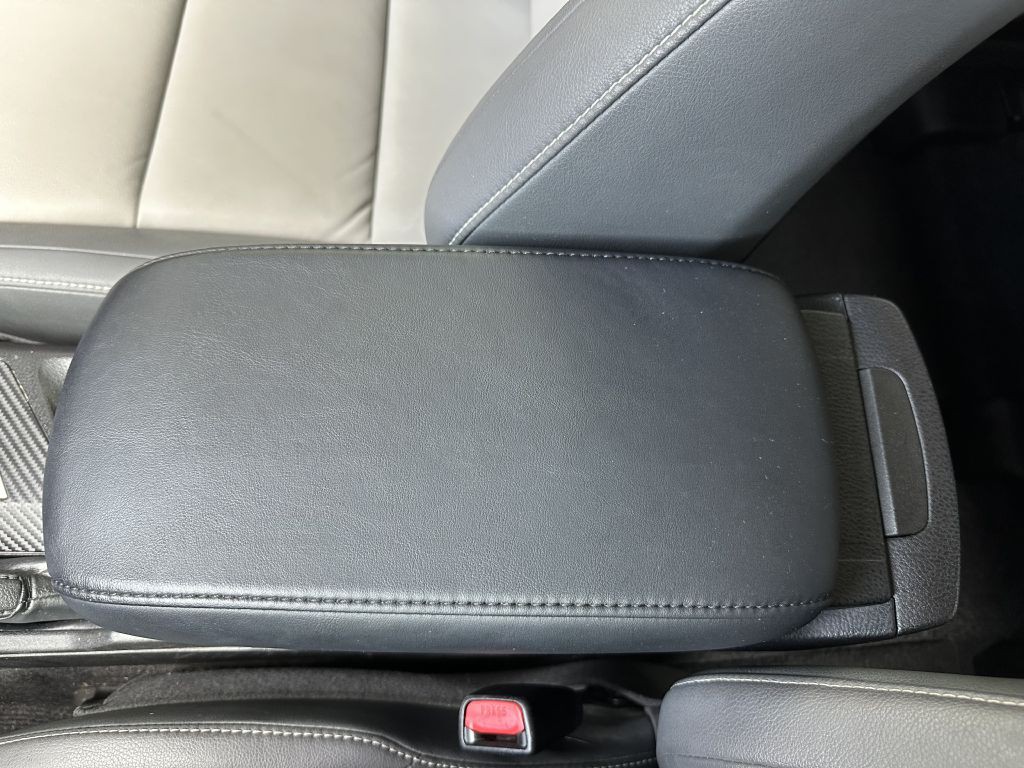 2014 Toyota Rav4 Image 30