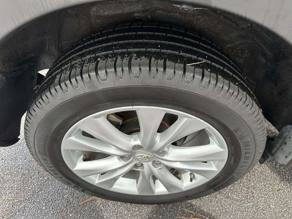 2014 Toyota Rav4 Image 36