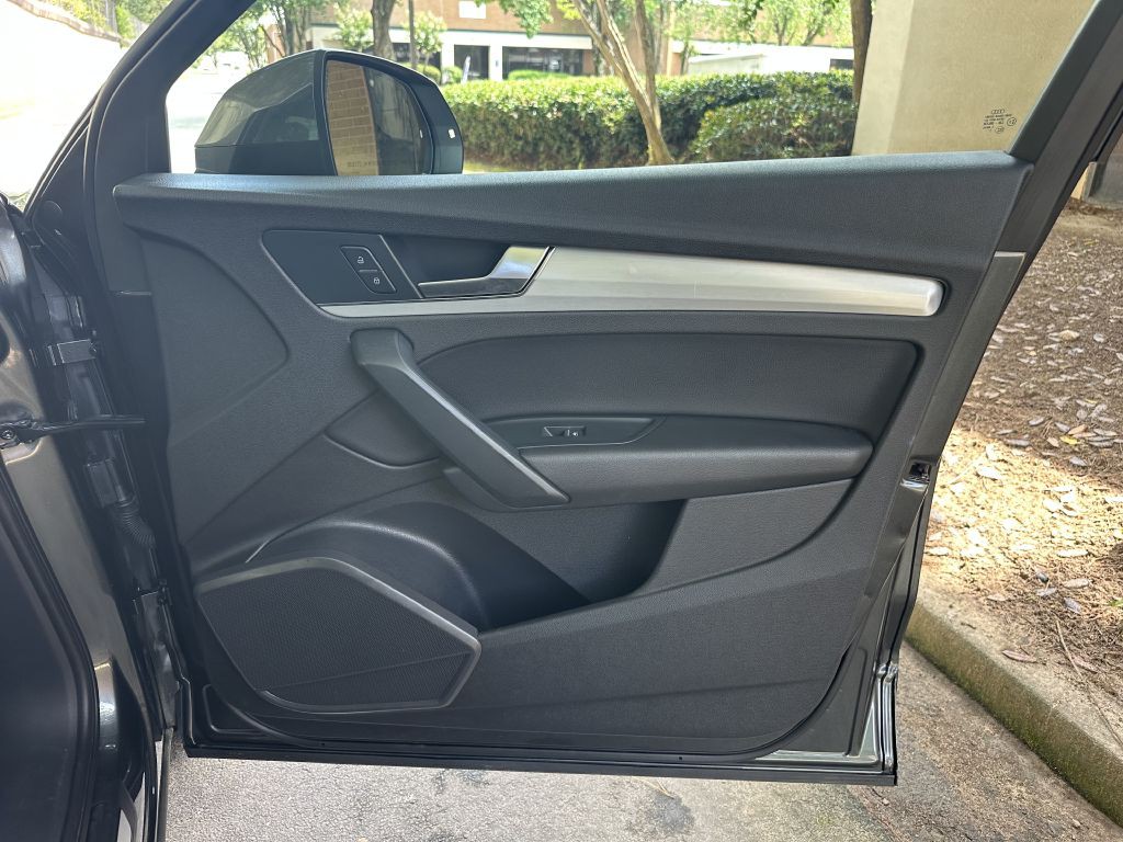 2018 Audi Q5 Image 17
