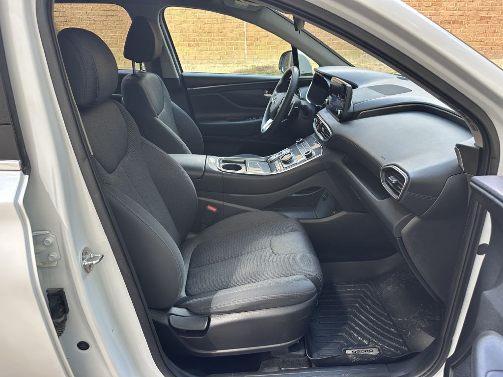 2022 Hyundai Santa Fe Image 17