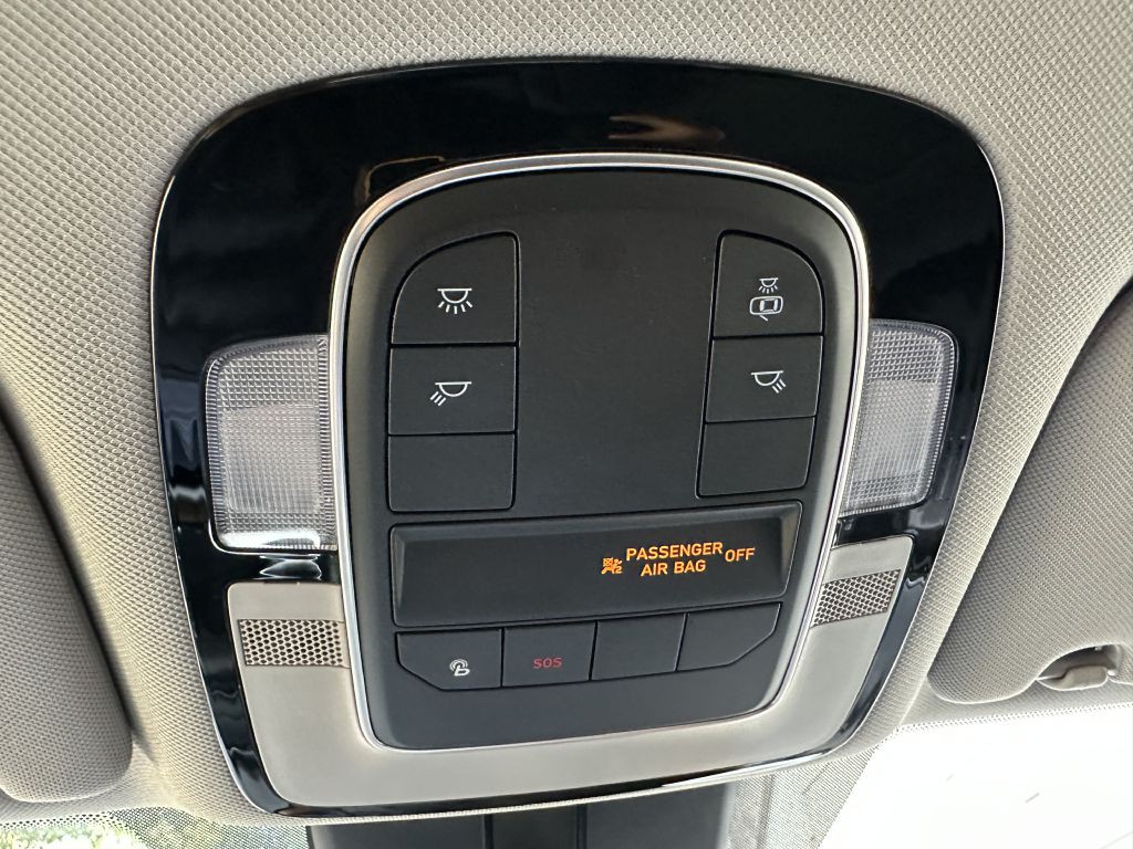 2022 Hyundai Santa Fe Image 31