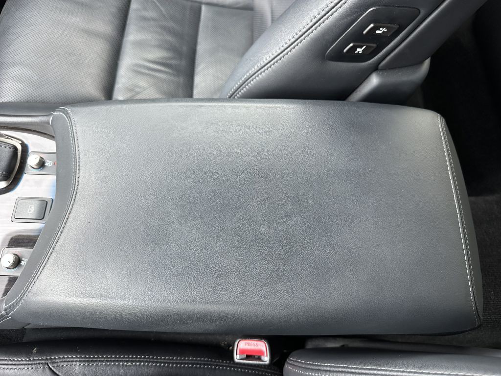 2014 Lexus LS Image 33