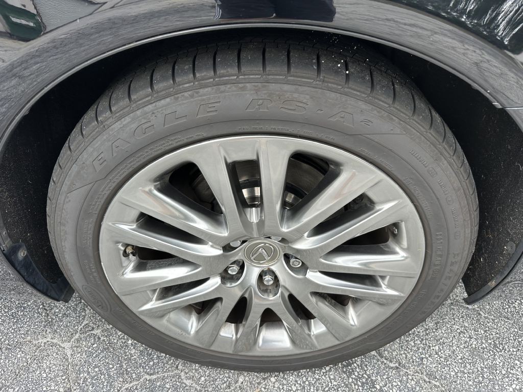 2014 Lexus LS Image 38