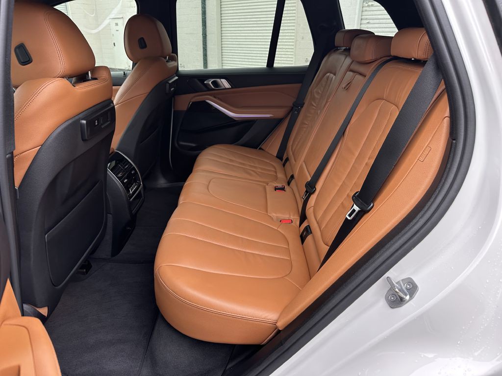 2019 BMW X5 Image 13
