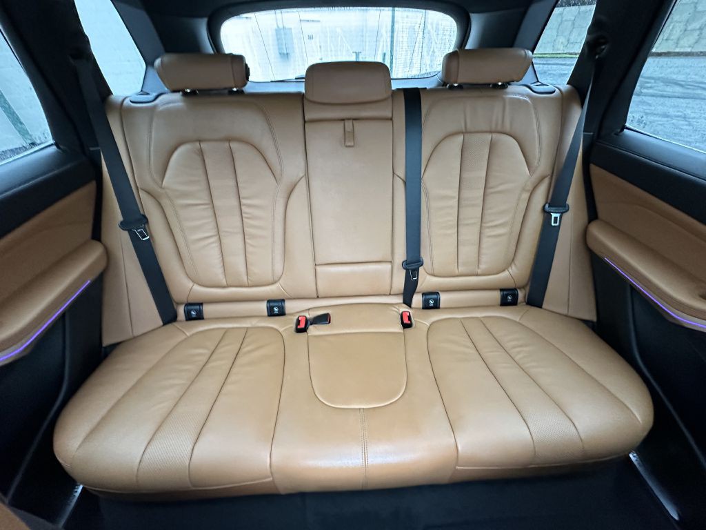 2019 BMW X5 Image 19