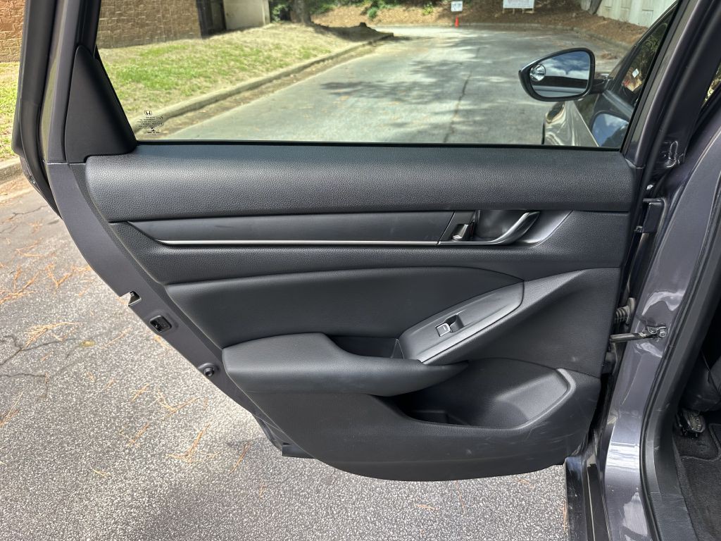 2021 Honda Accord Image 12