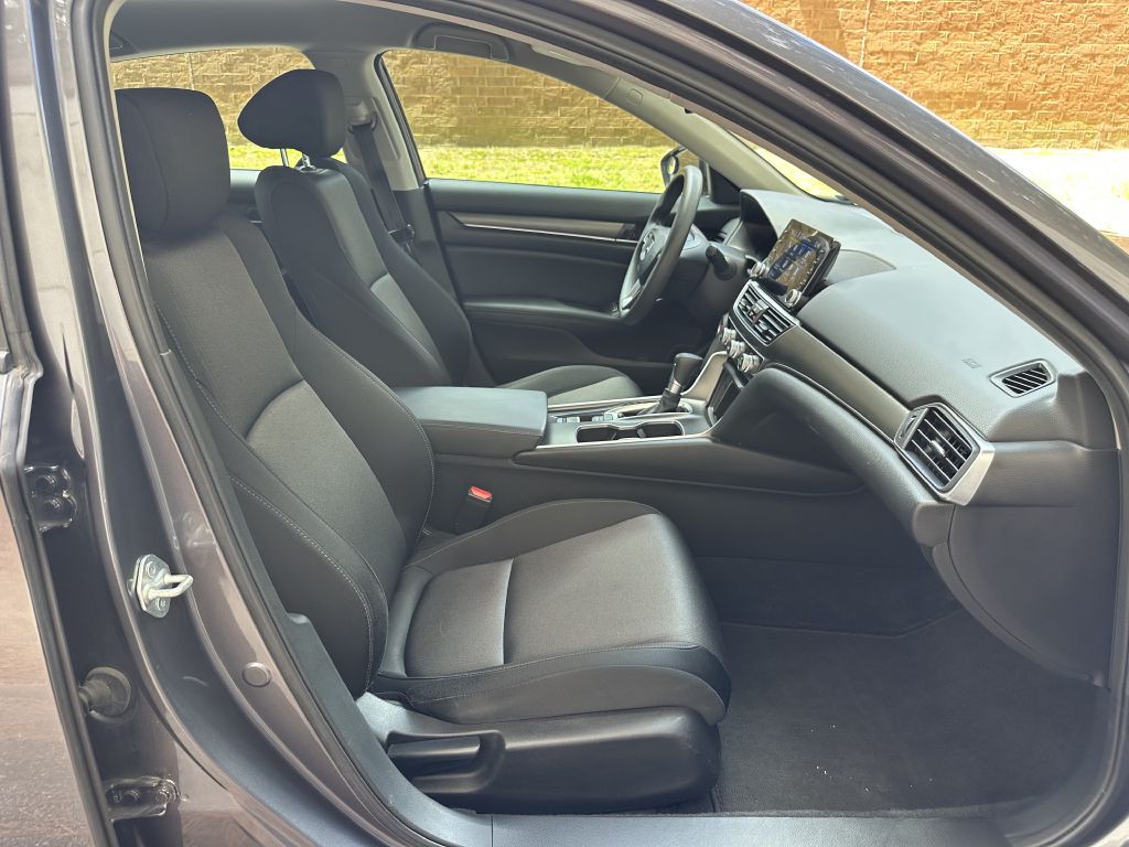 2021 Honda Accord Image 18