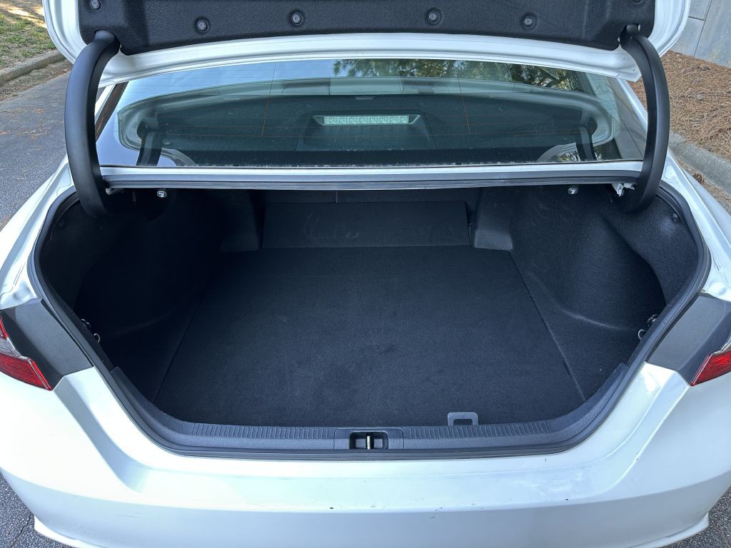 2022 Toyota Camry Image 14