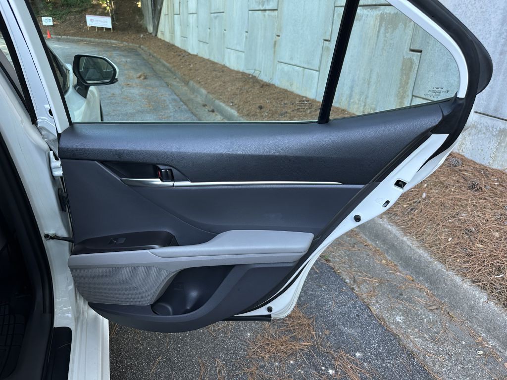 2022 Toyota Camry Image 15