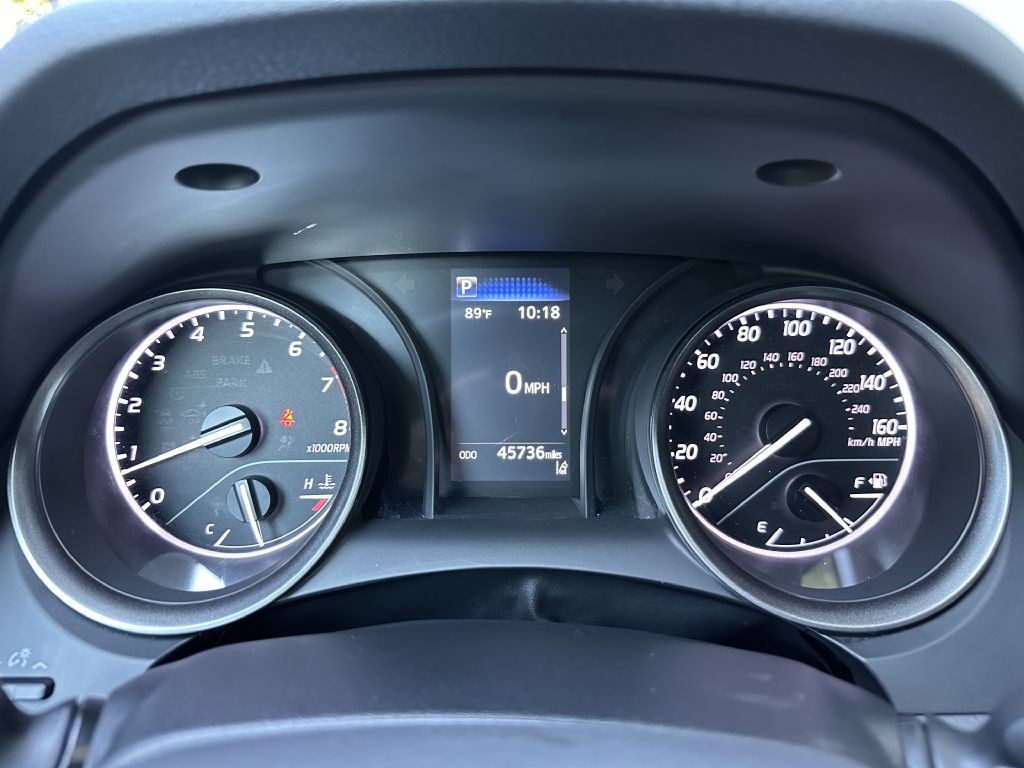 2022 Toyota Camry Image 24