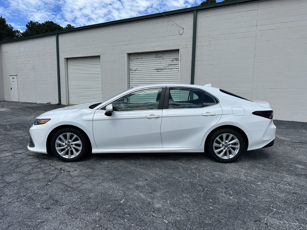 2022 Toyota Camry Image 8