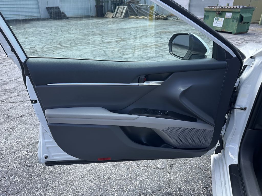 2022 Toyota Camry Image 10