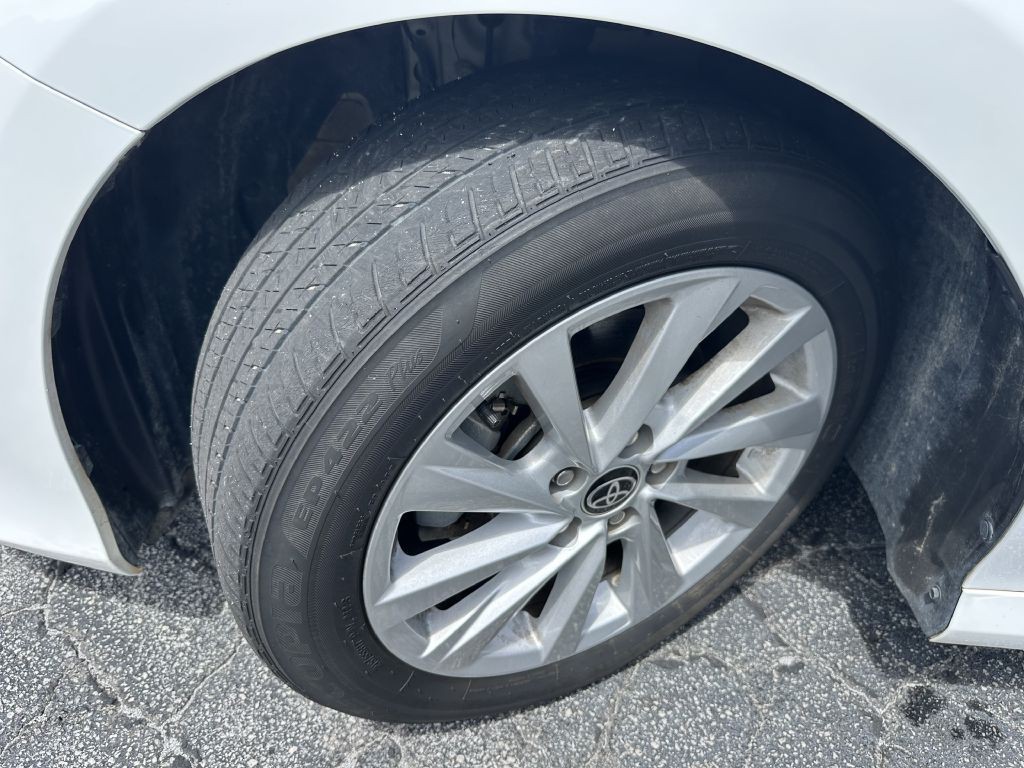 2022 Toyota Camry Image 31