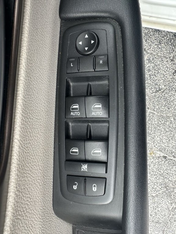 2018 Chrysler Pacifica Image 20