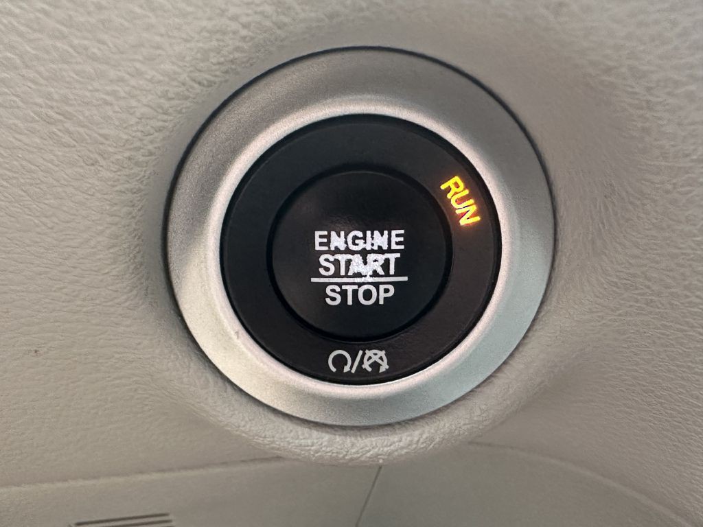 2018 Chrysler Pacifica Image 26