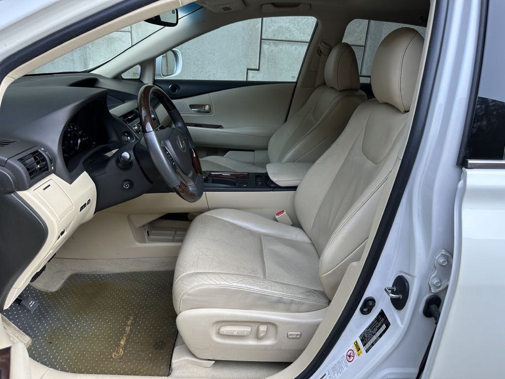 2015 Lexus RX Image 11
