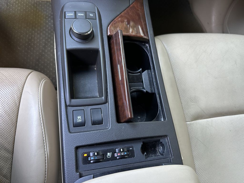 2015 Lexus RX Image 31