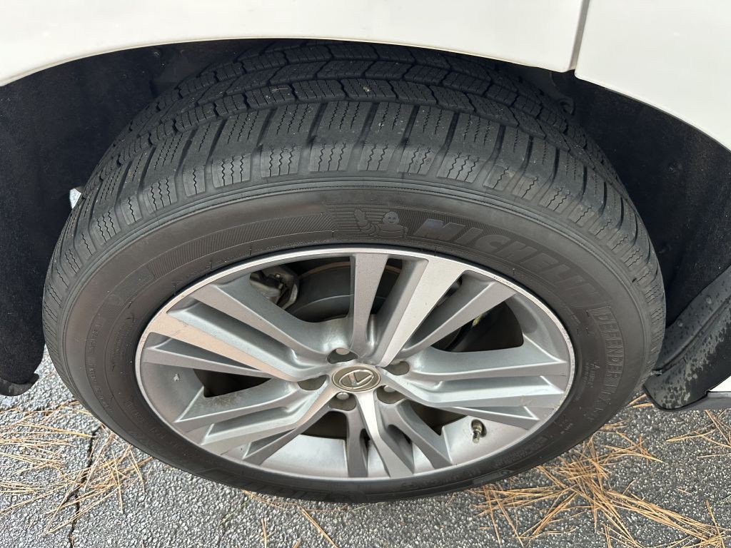 2015 Lexus RX Image 38