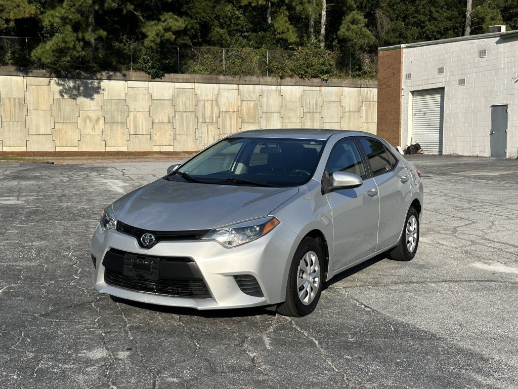 2015 Toyota Corolla Image 1