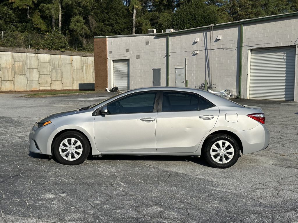 2015 Toyota Corolla Image 8