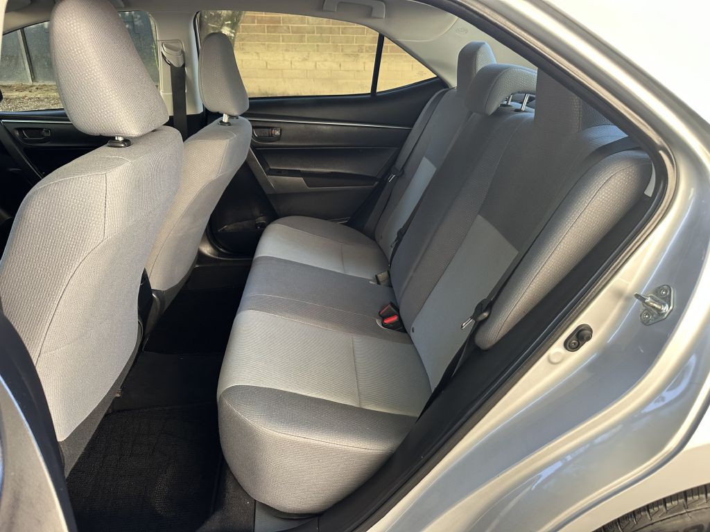 2015 Toyota Corolla Image 13