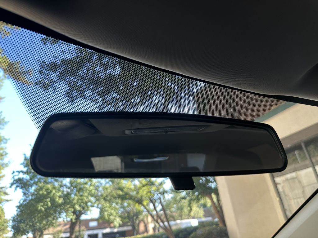 2015 Toyota Corolla Image 29