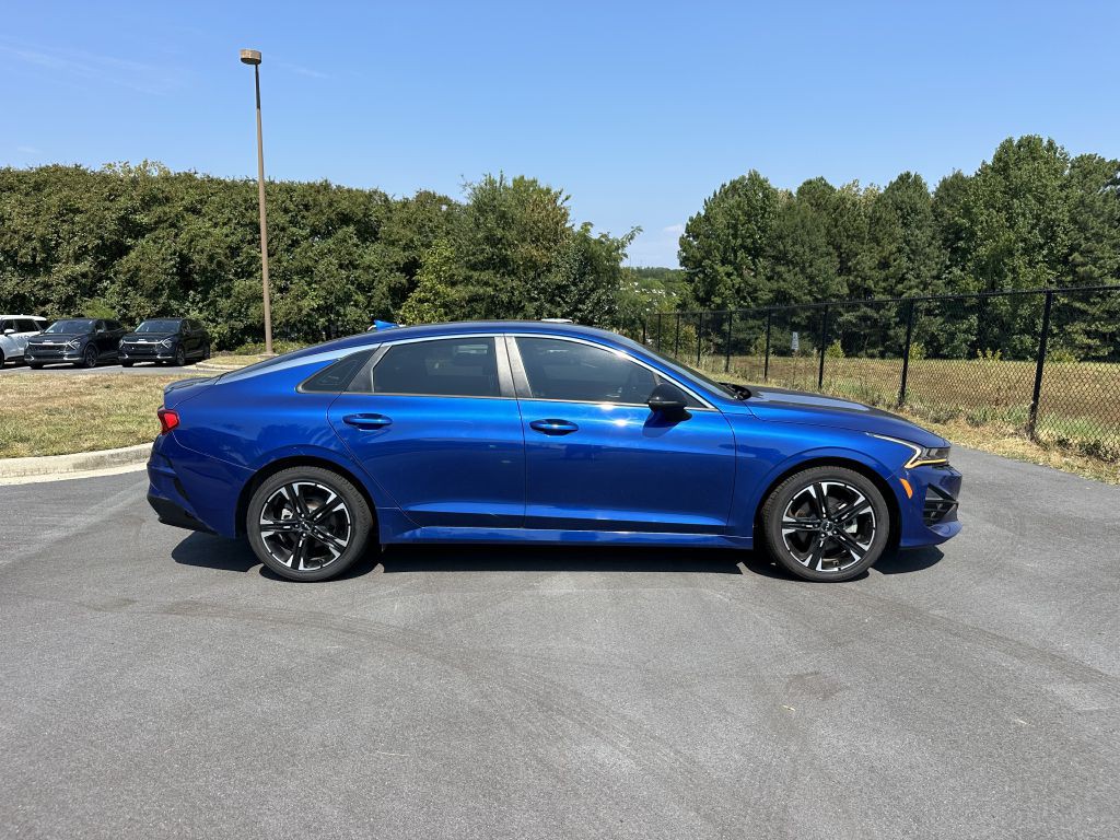2023 Kia K5 Image 4