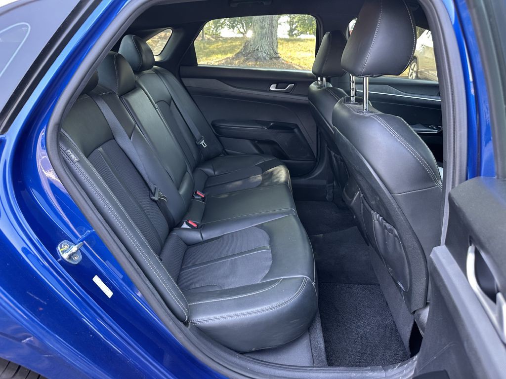 2023 Kia K5 Image 17