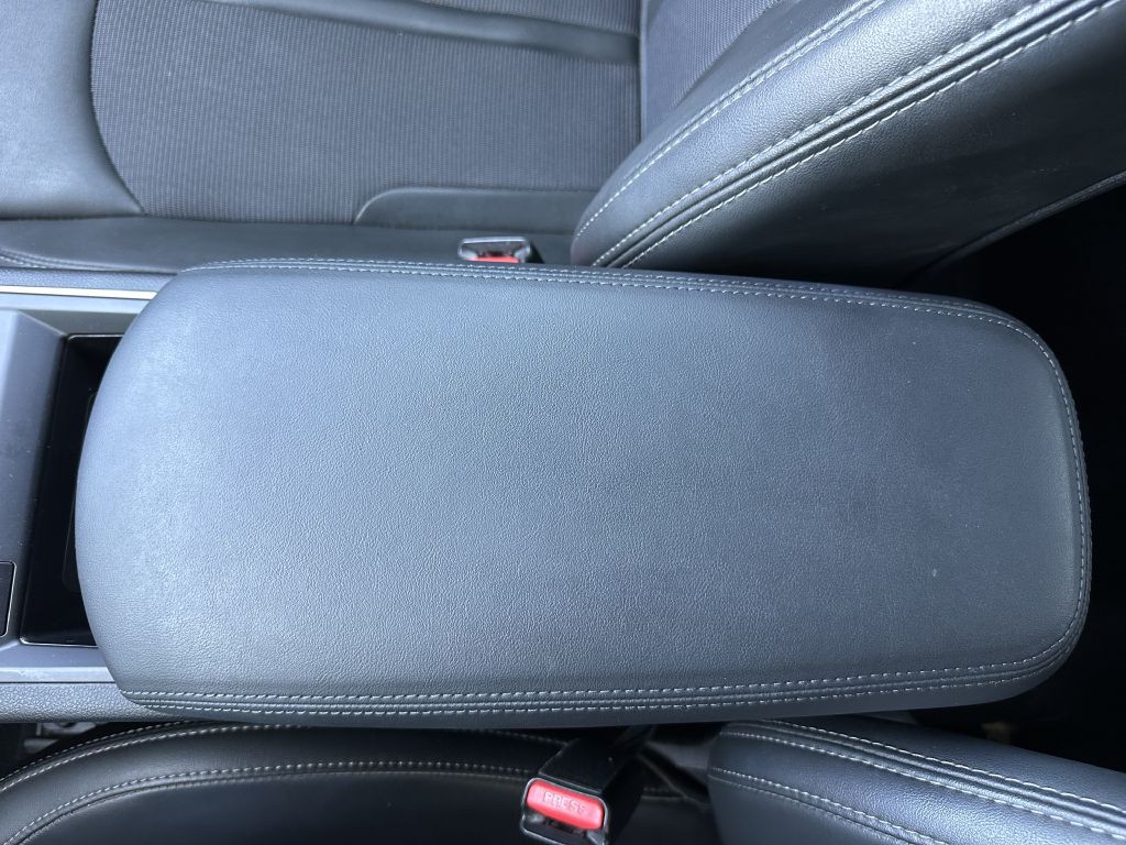 2023 Kia K5 Image 31