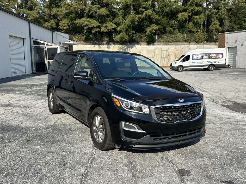 2021 Kia Sedona Image 3