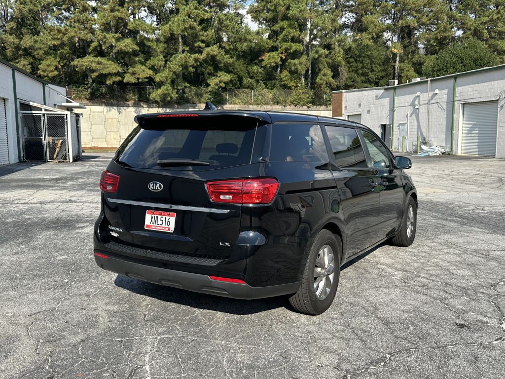 2021 Kia Sedona Image 5