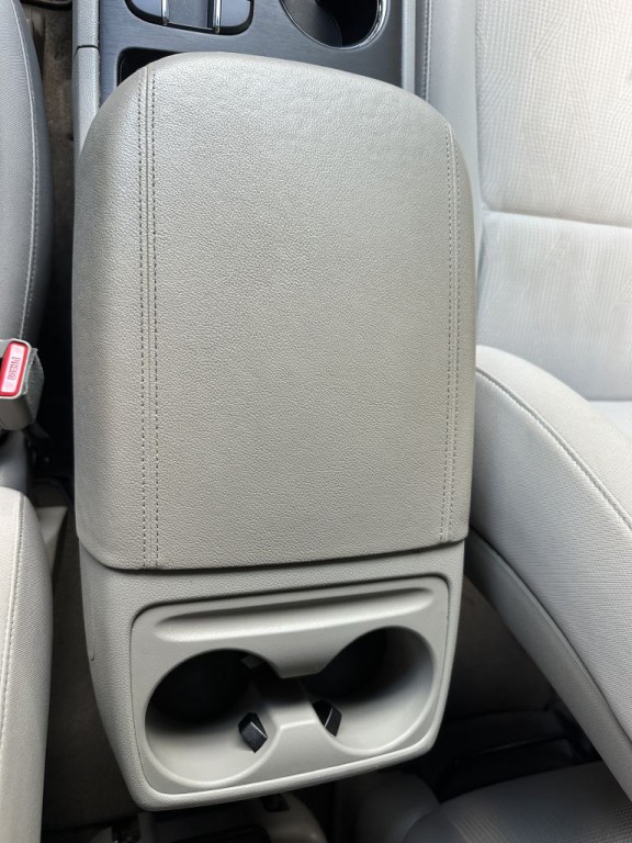 2021 Kia Sedona Image 25