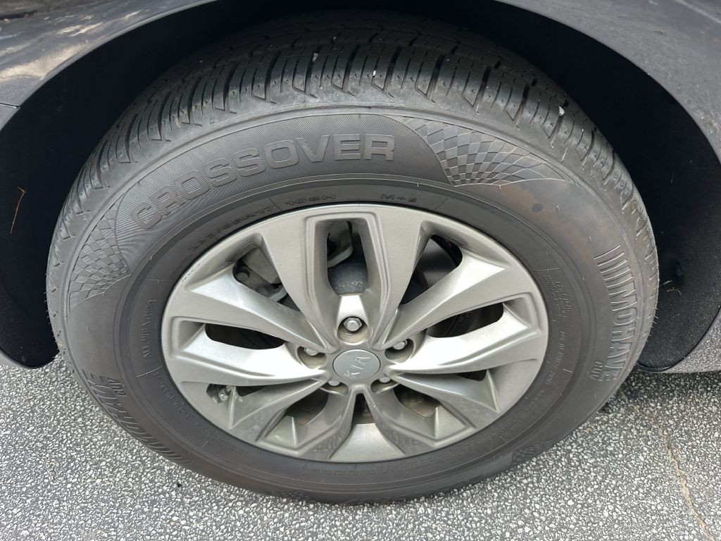 2021 Kia Sedona Image 28