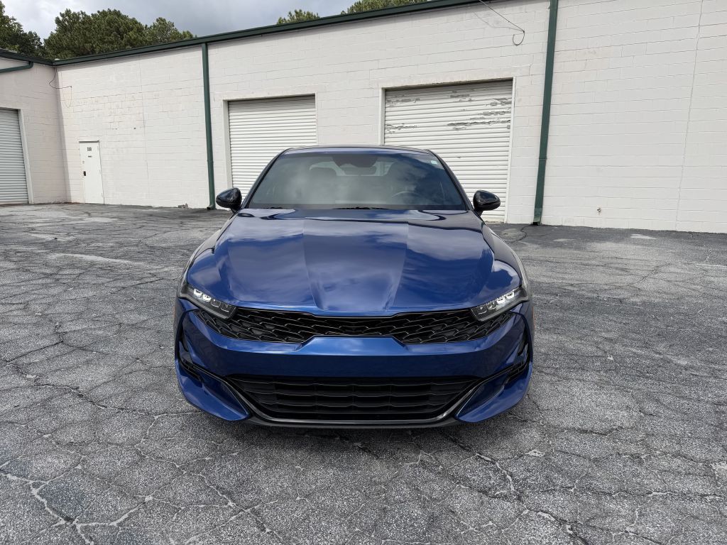 2023 Kia K5 Image 2