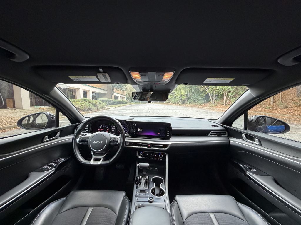 2023 Kia K5 Image 20