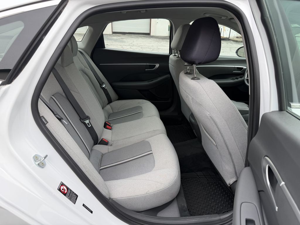 2021 Hyundai Sonata Image 16