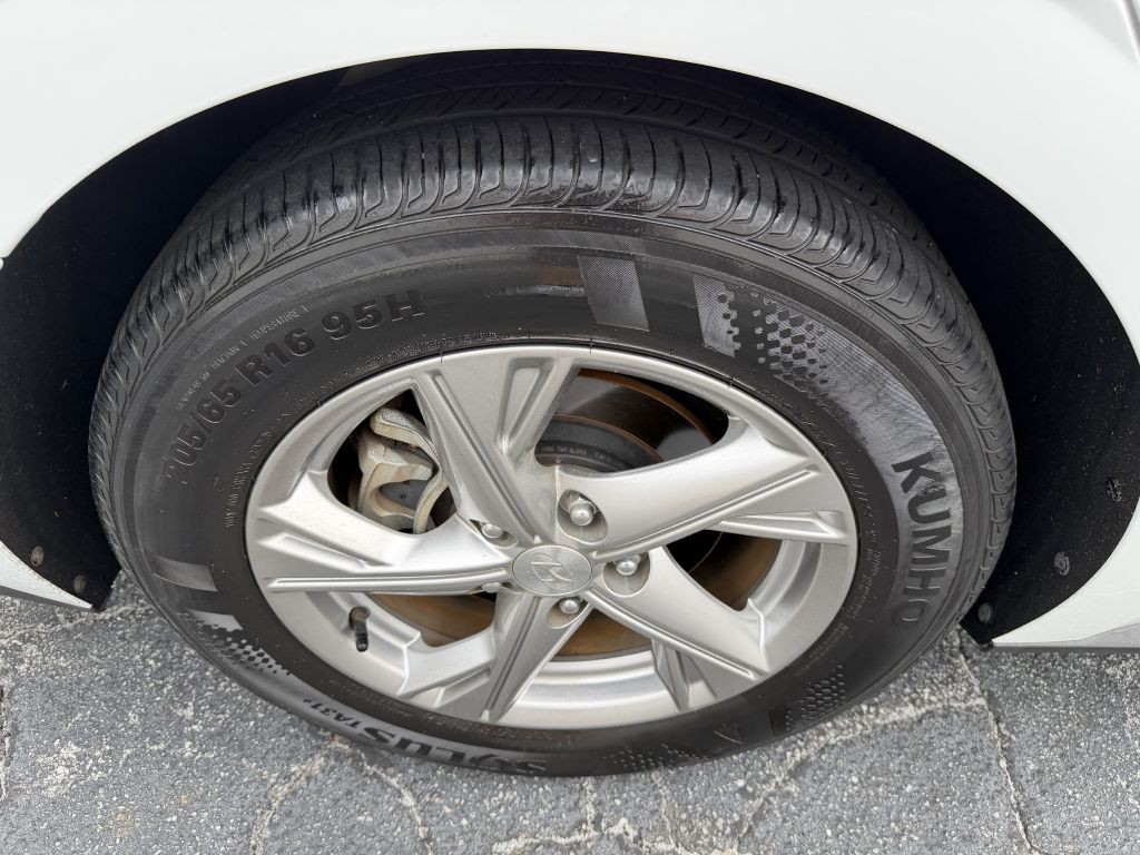 2021 Hyundai Sonata Image 32