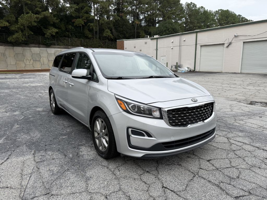2021 Kia Sedona Image 3