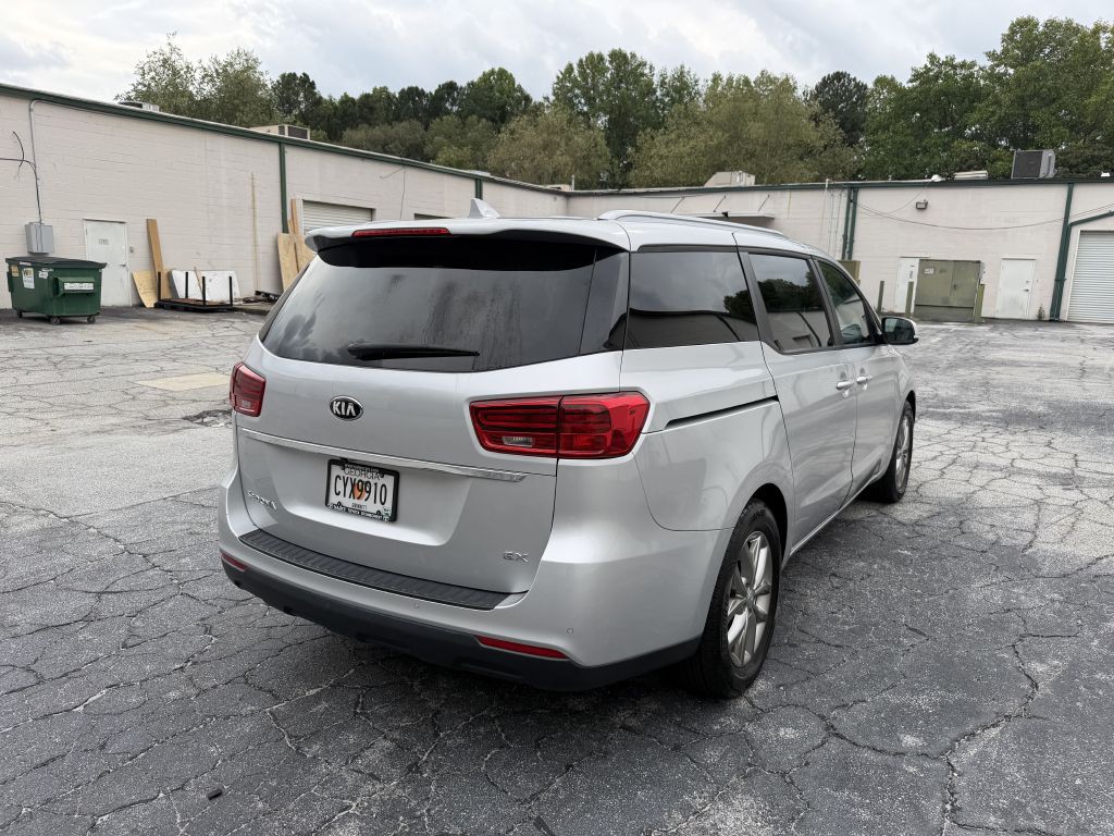 2021 Kia Sedona Image 5