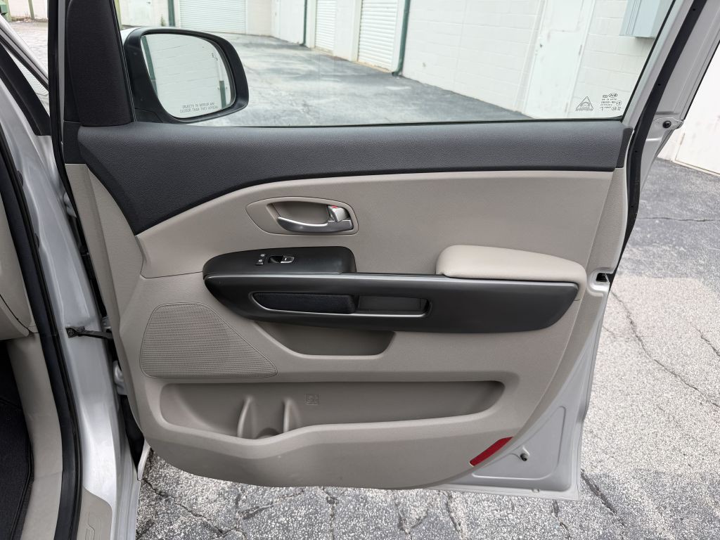 2021 Kia Sedona Image 15