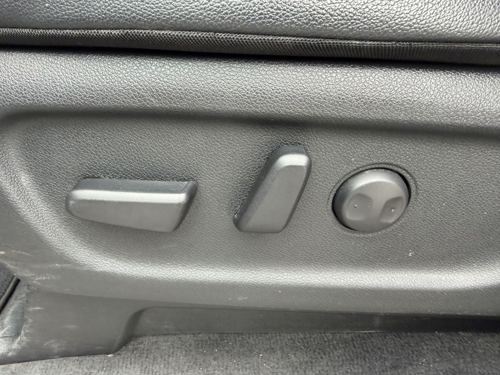 2021 Kia Sedona Image 20